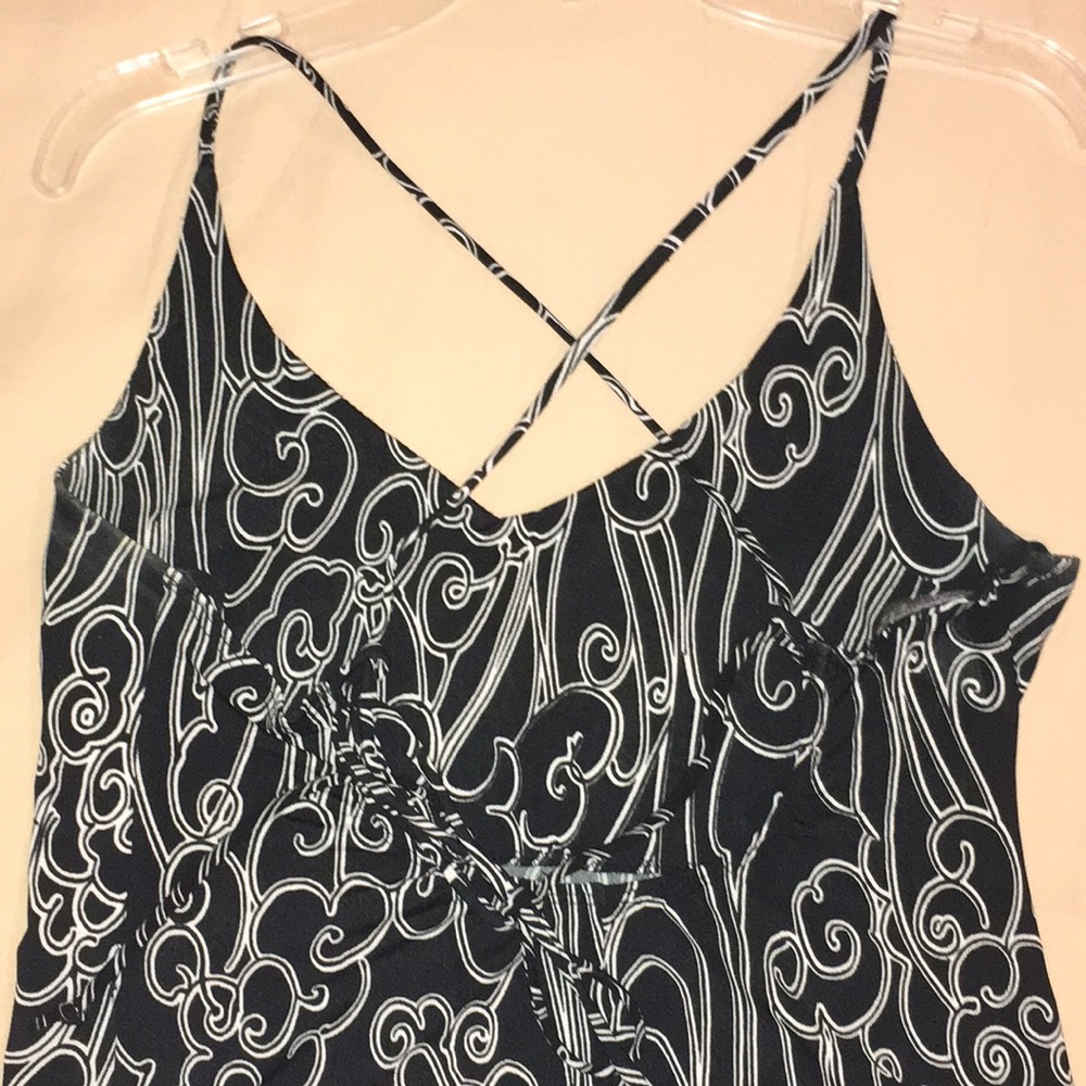 Beautiful Dress - Picture 5 of 12
